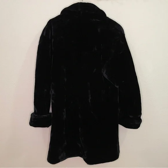 Vintage 80s/90s Donnybrook Oversized Plush Faux Fur Coat - Black - Picture 2 of 13